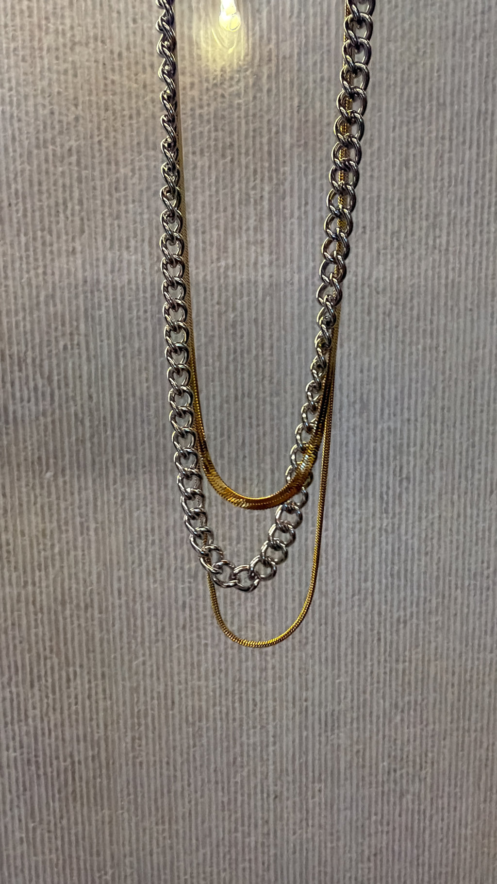 Collar Sara triple