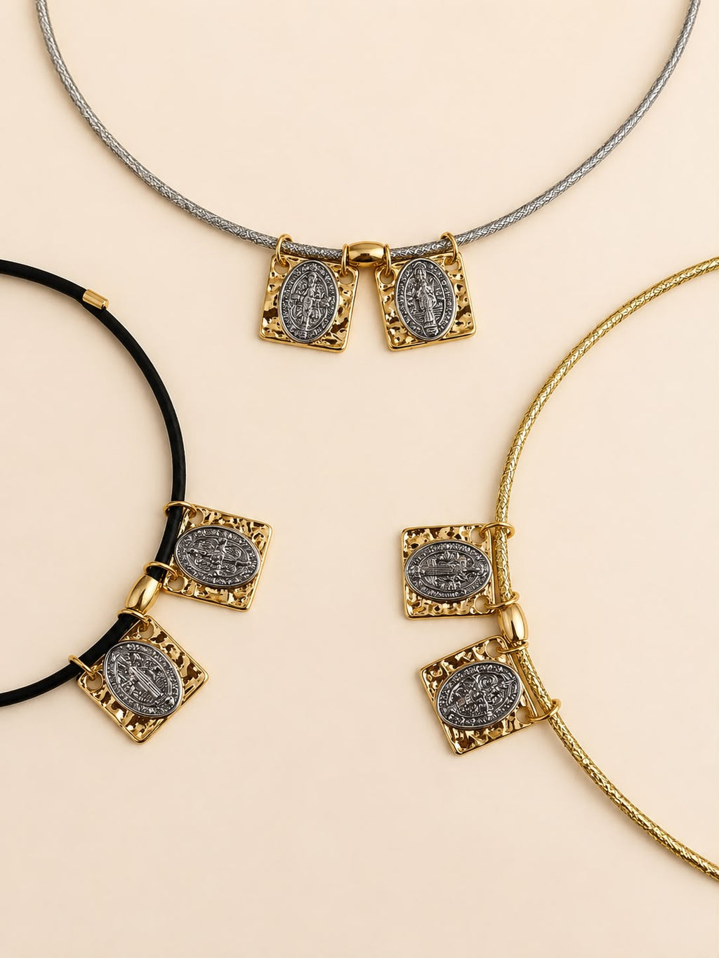 Light scapular