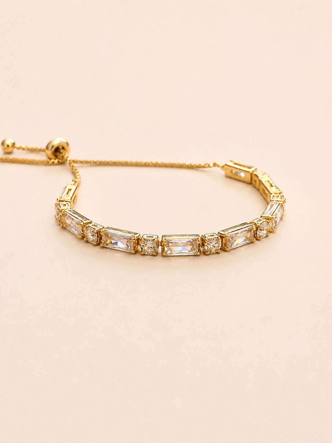 Tennis bracelet